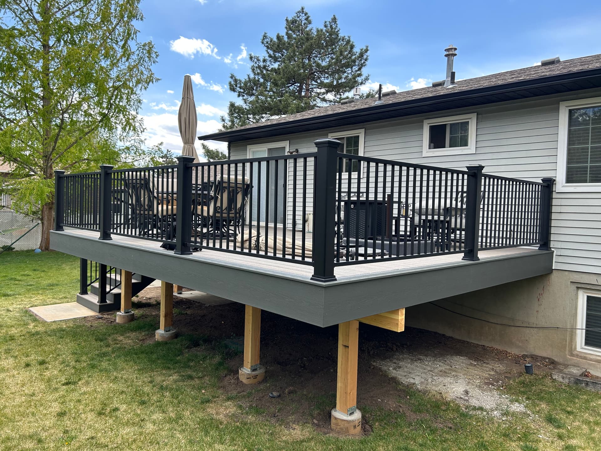 Gallery photos for Trex Deck Build with Aluminum Railings in Sandy UT: Image #2