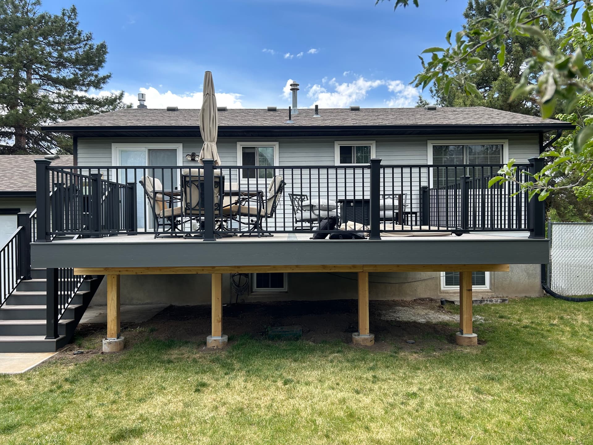 Gallery photos for Trex Deck Build with Aluminum Railings in Sandy UT: Image #1